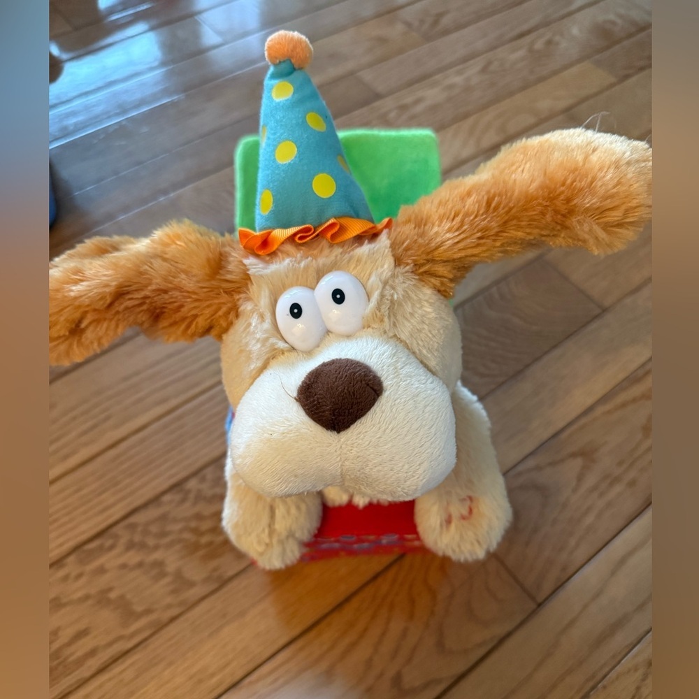Happy birthday singing puppy